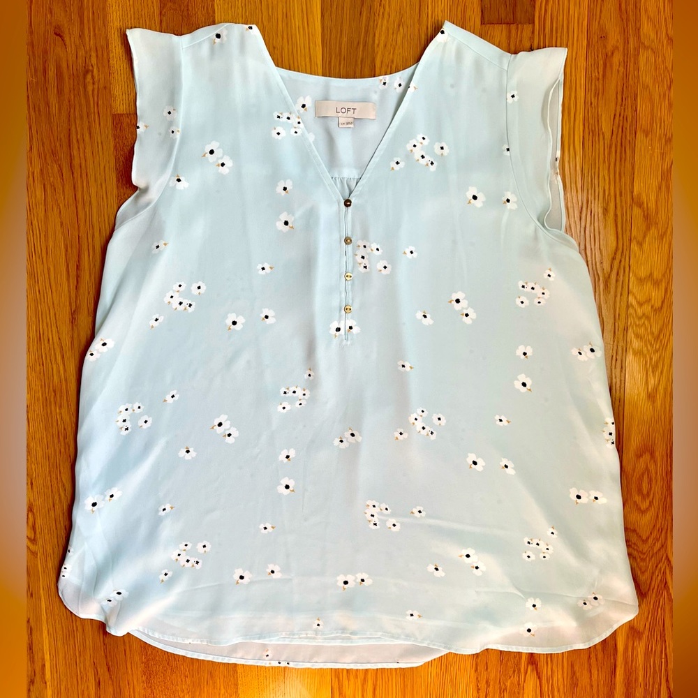 LOFT Maternity Sleeveless Floral V-Neck Top in Light Blue